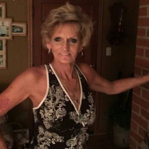 Meet your Posher, Gale